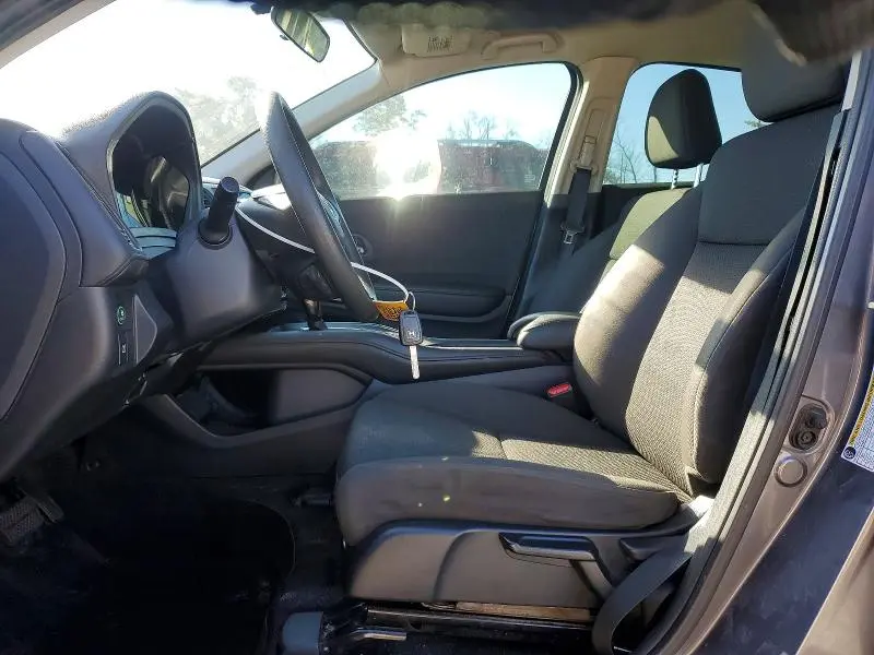 2021 HONDA HR-V LX  