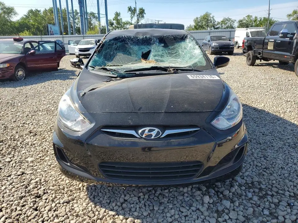 2013 HYUNDAI ACCENT GLS  