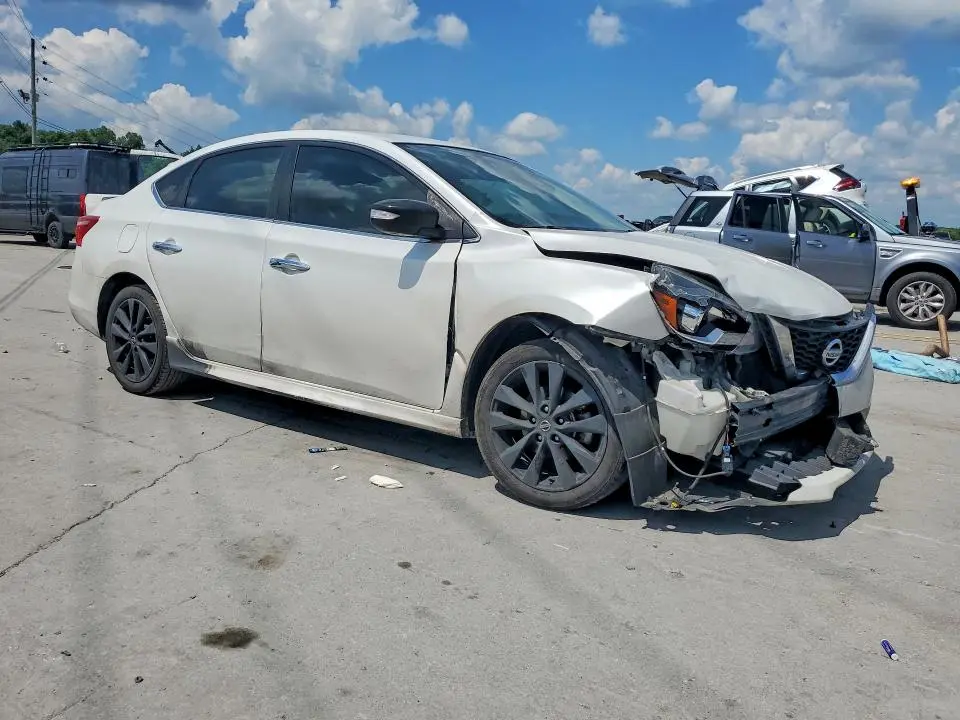 2017 NISSAN SENTRA SR  