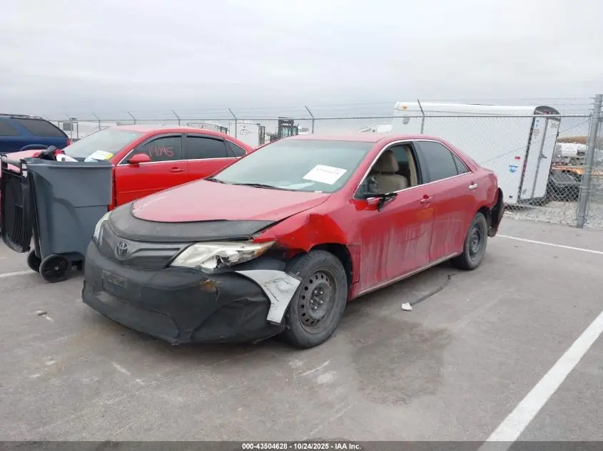 2014 TOYOTA CAMRY LE