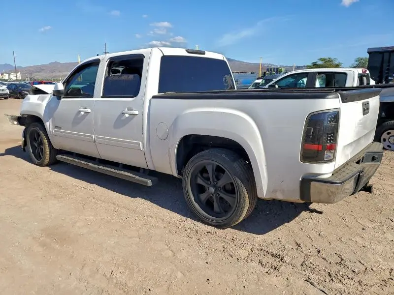 2013 GMC SIERRA C1500 SLT  
