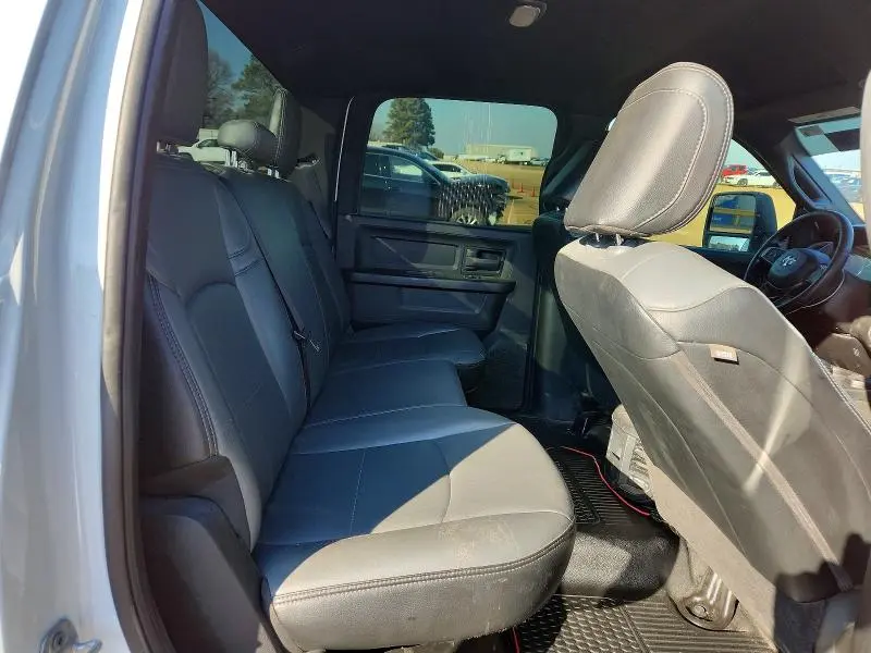 2023 RAM 2500 TRADESMAN  