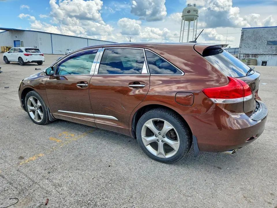2012 TOYOTA VENZA XLE  