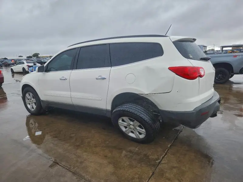 2011 CHEVROLET TRAVERSE LT  