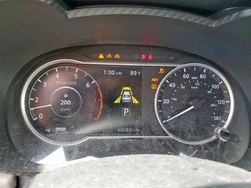 2020 NISSAN VERSA SV  