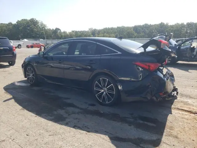 2019 TOYOTA AVALON XLE  