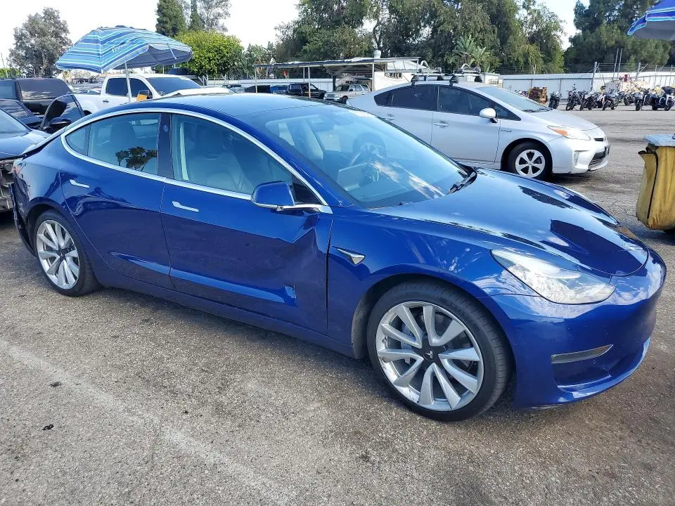 2019 TESLA MODEL 3   