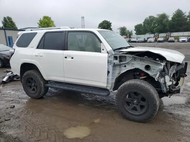 2016 TOYOTA 4RUNNER SR5/SR5 PREMIUM  