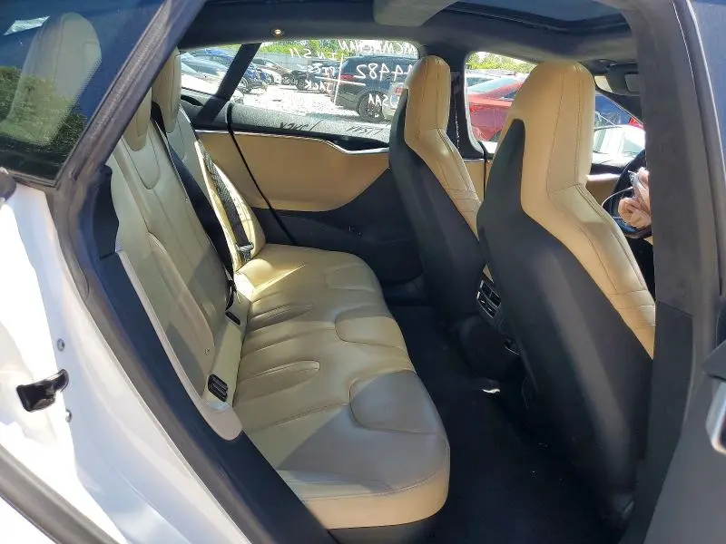 2015 TESLA MODEL S 85D  