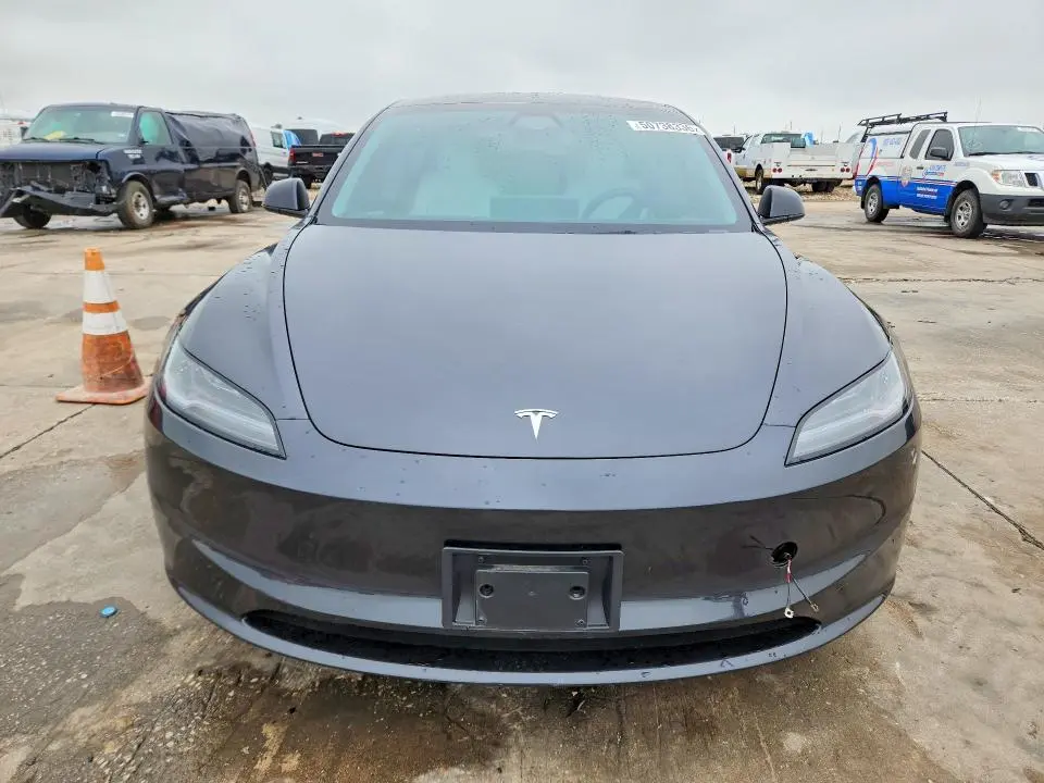 2025 TESLA MODEL 3   