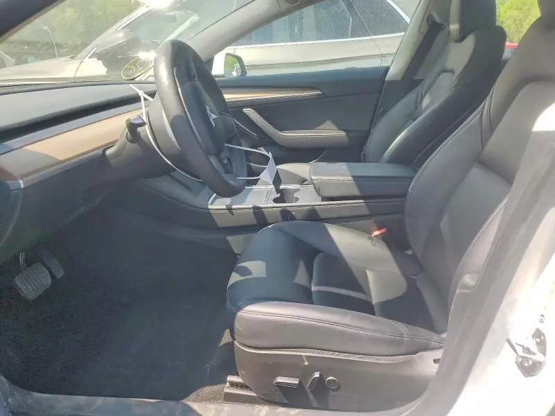 2023 TESLA 3   
