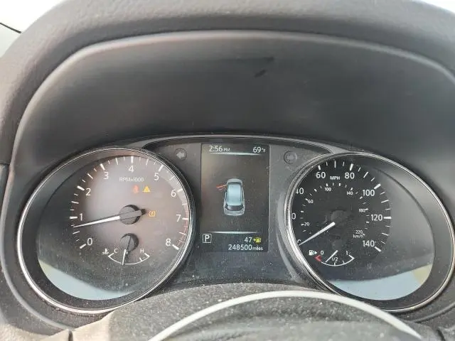 2017 NISSAN ROGUE SL  