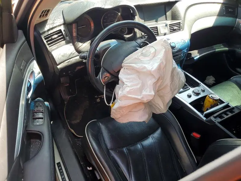 2018 INFINITI Q70 3.7 LUXE  