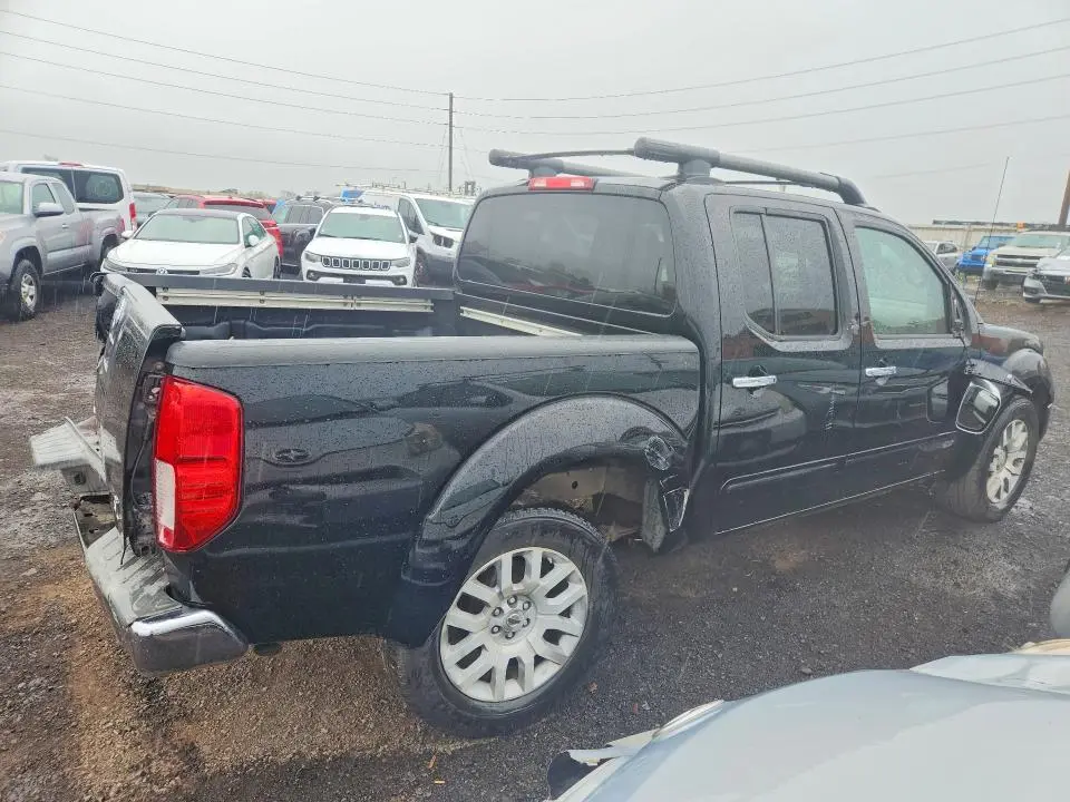 2012 NISSAN FRONTIER S  