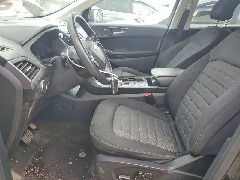 2019 FORD EDGE SE  