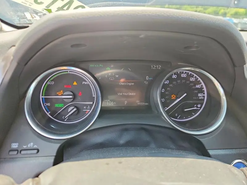 2020 TOYOTA CAMRY XLE  