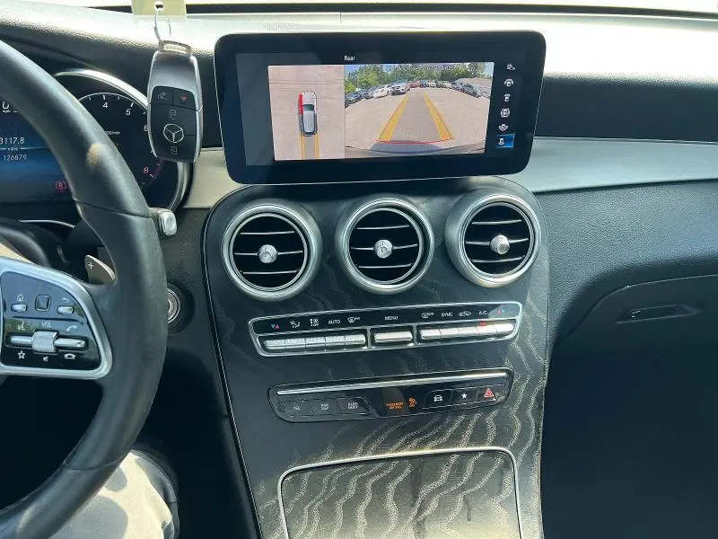 2022 MERCEDES-BENZ GLC 300 4MATIC  