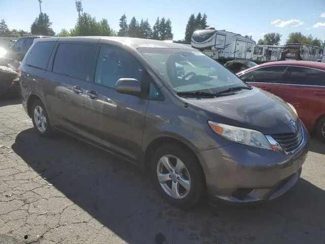 2012 TOYOTA SIENNA BASE  
