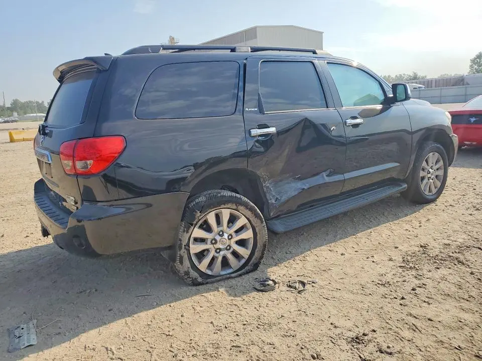 2016 TOYOTA SEQUOIA PLATINUM  