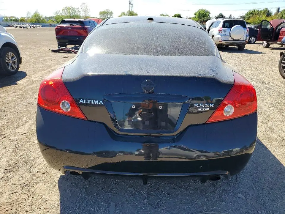 2011 NISSAN ALTIMA SR  