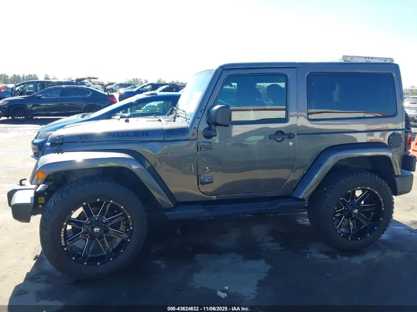 2017 JEEP WRANGLER SAHARA 4X4