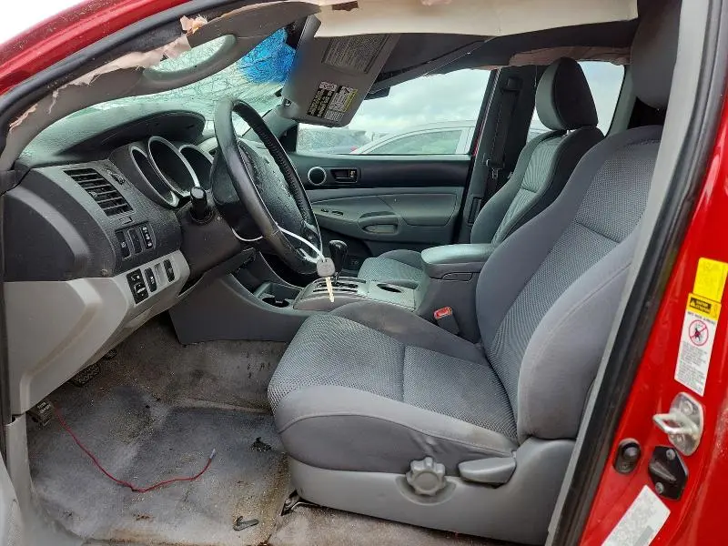 2011 TOYOTA TACOMA V6  