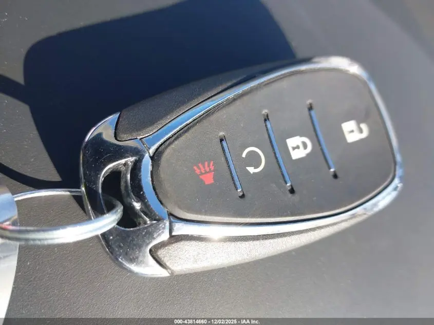 2024 CHEVROLET TRAX FWD 2RS