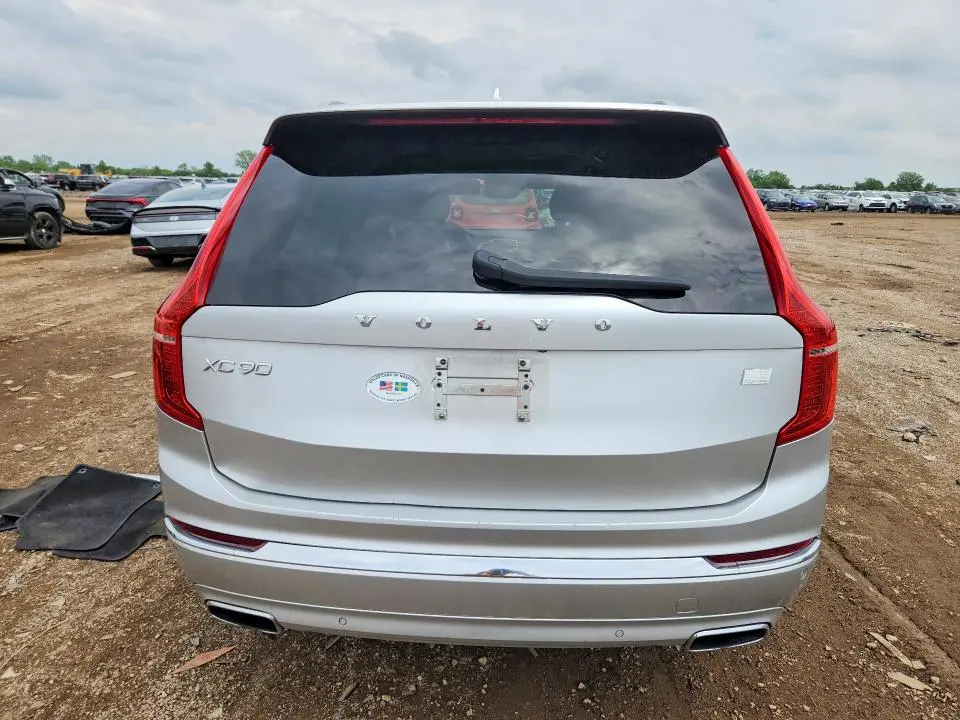 2021 VOLVO XC90 T8 RECHARGE INSCRIPTION  