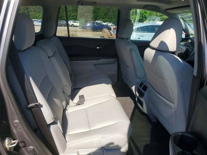 2017 HONDA PILOT EXL  