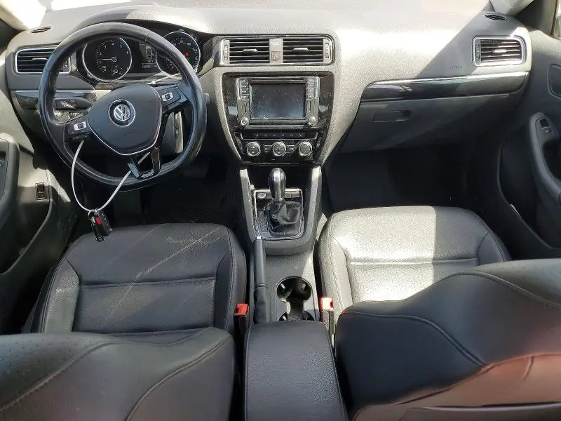 2017 VOLKSWAGEN JETTA SEL  