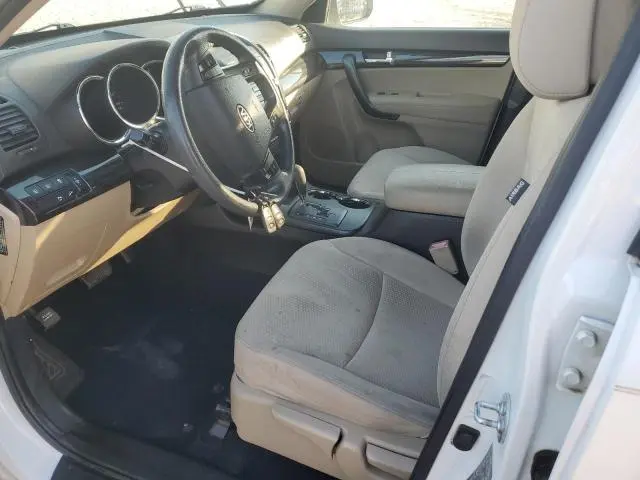 2012 KIA SORENTO BASE  