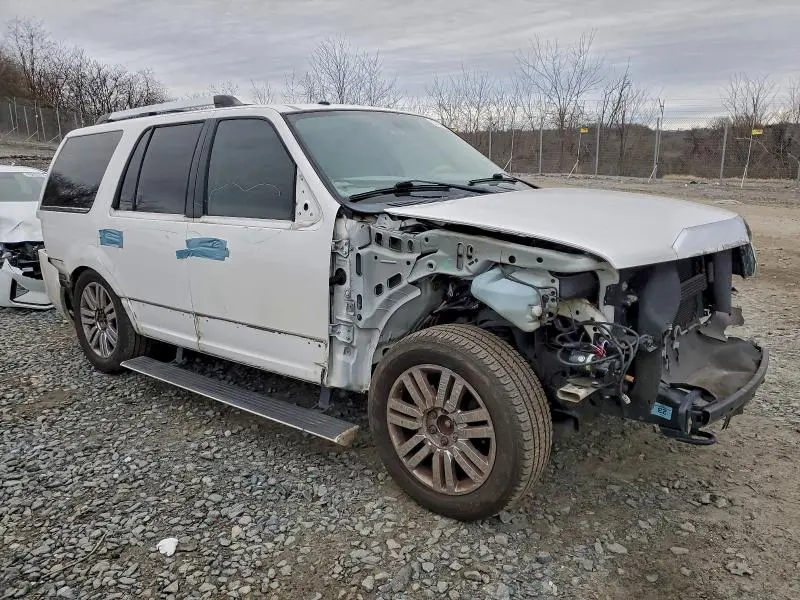 2010 LINCOLN NAVIGATOR   