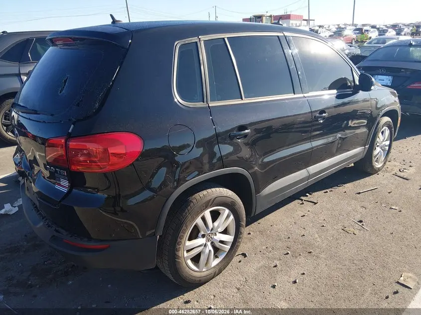 2014 VOLKSWAGEN TIGUAN S