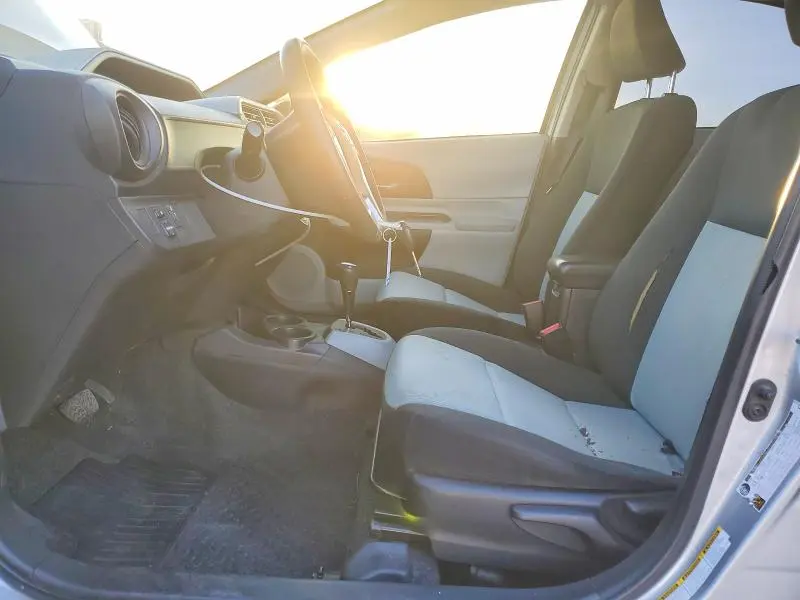 2012 TOYOTA PRIUS C TWO  