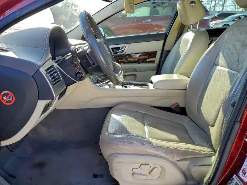 2011 JAGUAR XF PREMIUM  