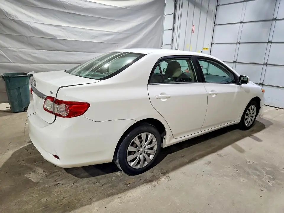 2013 TOYOTA COROLLA LE  