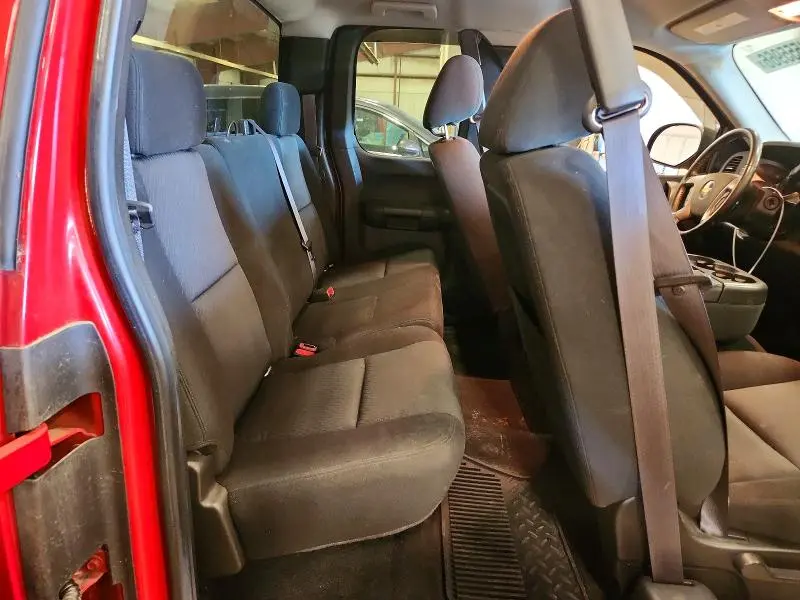 2011 CHEVROLET SILVERADO K1500 LT  