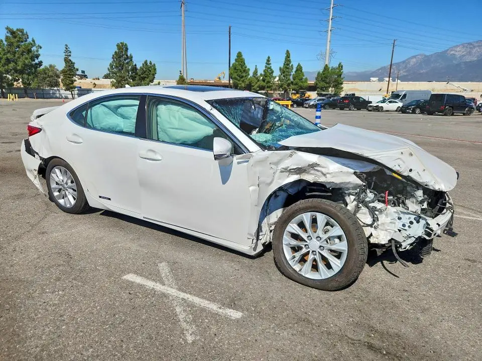 2013 LEXUS ES 300H  