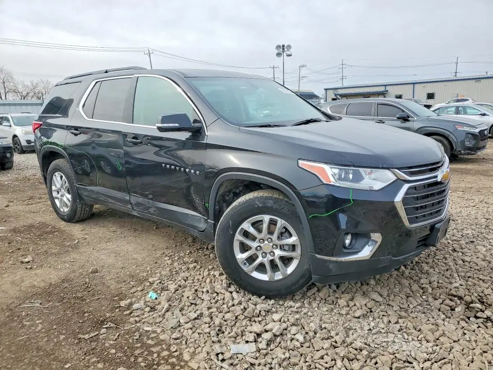 2020 CHEVROLET TRAVERSE LT  