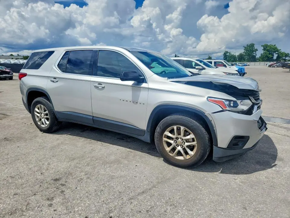 2020 CHEVROLET TRAVERSE LS  