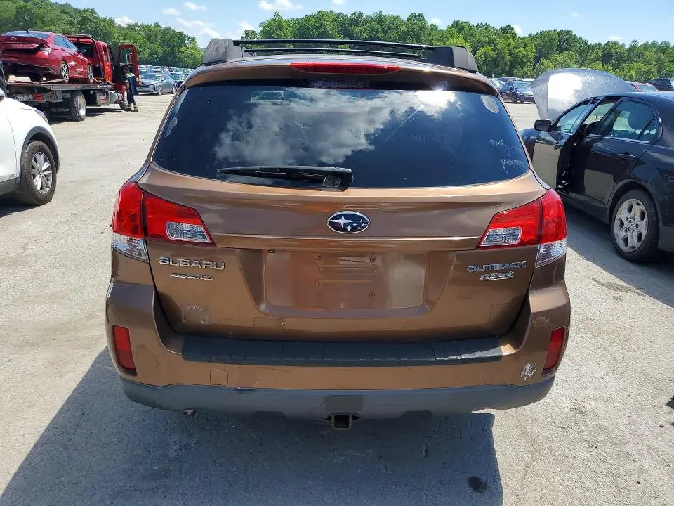 2011 SUBARU OUTBACK 2.5I PREMIUM  