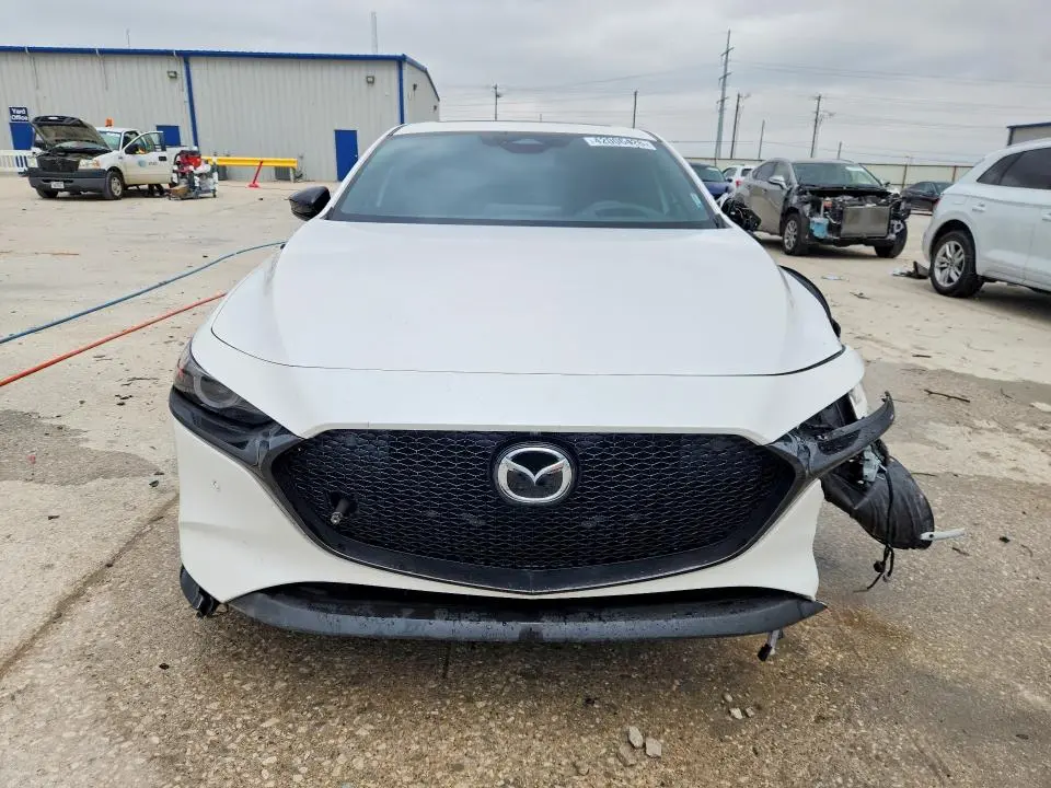 2024 MAZDA 3 PREMIUM PLUS  