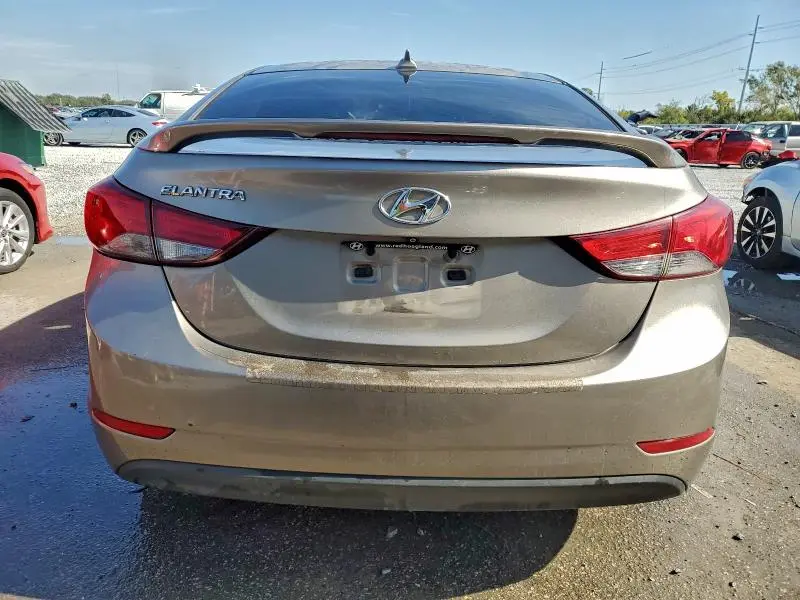 2016 HYUNDAI ELANTRA SE  