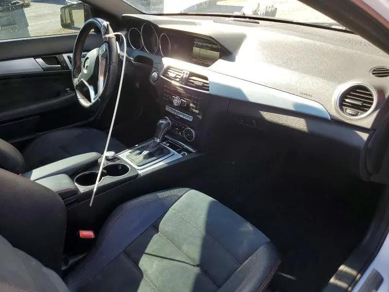 2015 MERCEDES-BENZ C 250  
