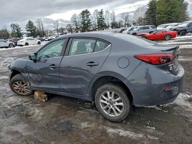 2016 MAZDA 3 TOURING  