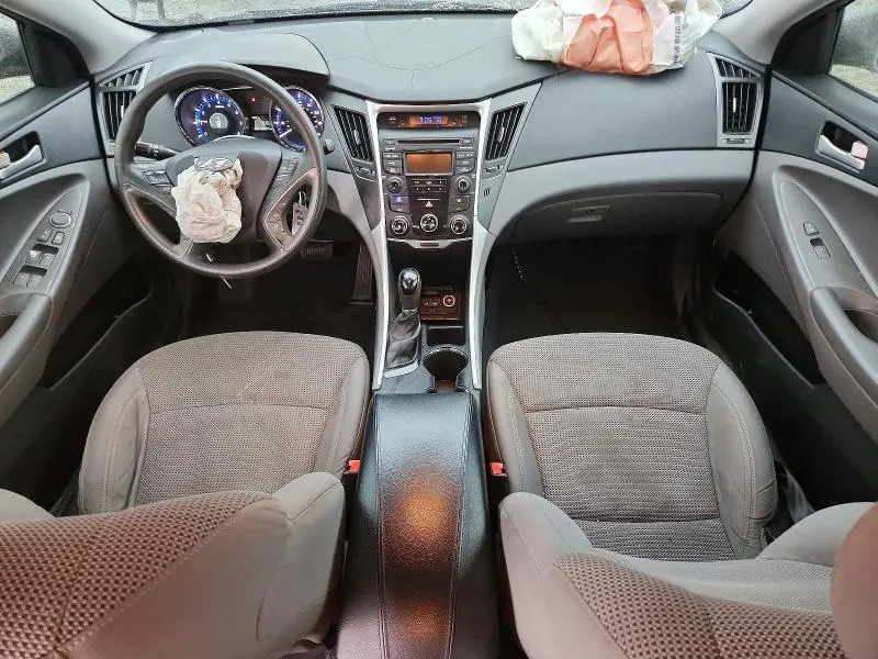 2014 HYUNDAI SONATA GLS  