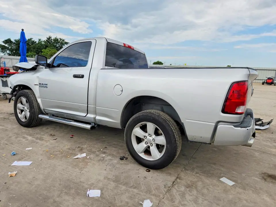 2013 RAM 1500 ST  