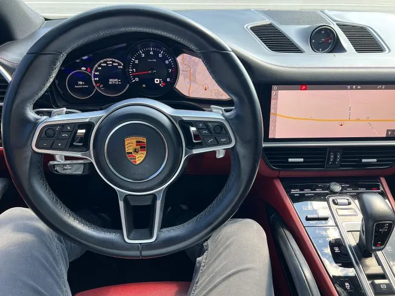 2020 PORSCHE CAYENNE   