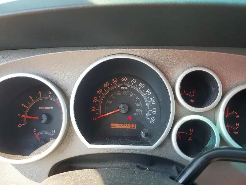2011 TOYOTA TUNDRA CREWMAX SR5  
