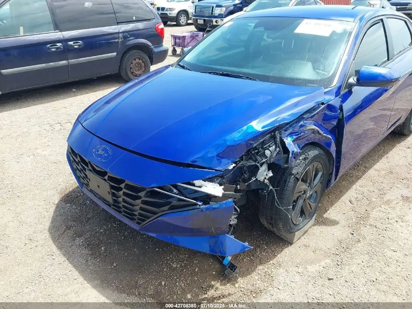 2022 HYUNDAI ELANTRA SEL